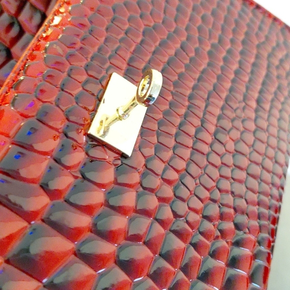 Red Snakeskin Mini Top Handle Crossbody Shoulder Bag - Picture 4 of 10